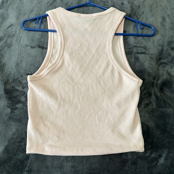 ❣️3/$30 Forever 21 tank top - Picture 5 of 5